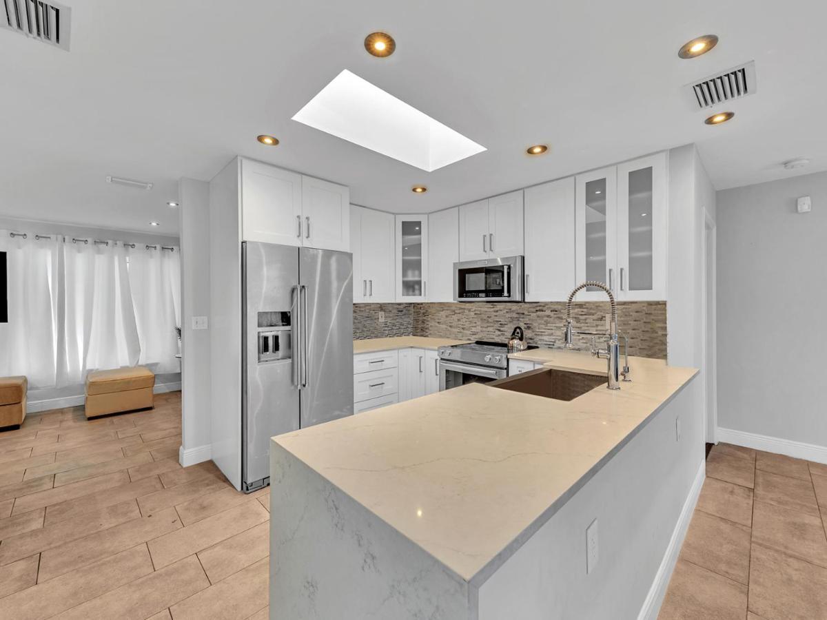 Supervilla - 3Br/2Ba - Pool - Walk To Beach Голливуд Экстерьер фото